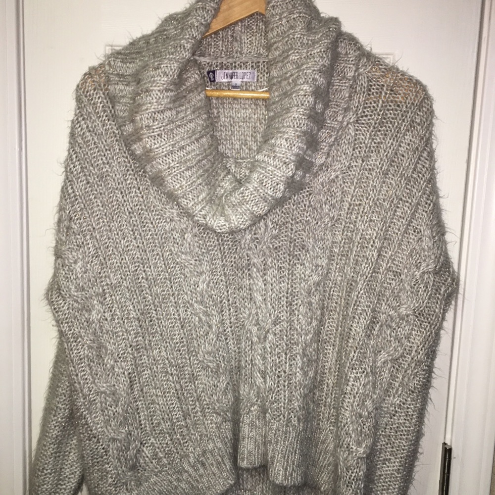 Jennifer Lopez Comfortable Sweater
